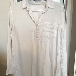 White Gap blouse